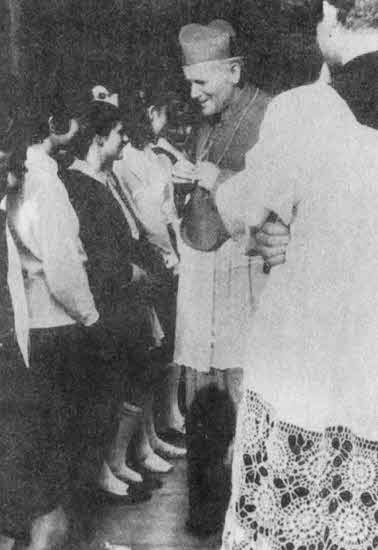 Иллюстрация к книге — Свидетель надежды. Иоанн Павел II. Книга 1 [i_019.jpg]