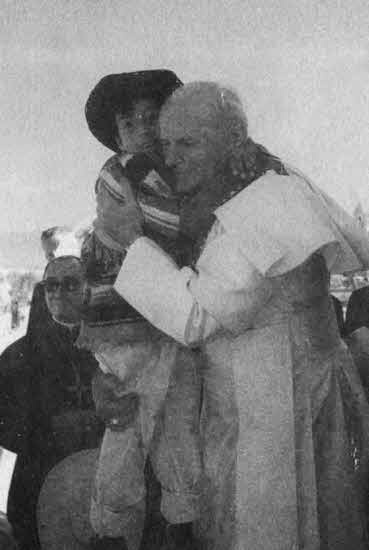 Иллюстрация к книге — Свидетель надежды. Иоанн Павел II. Книга 2 [i_006.jpg]