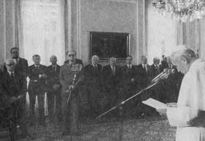 Иллюстрация к книге — Свидетель надежды. Иоанн Павел II. Книга 2 [i_011.jpg]