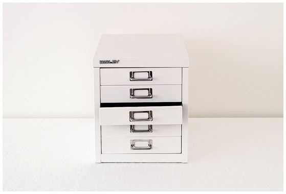 Иллюстрация к книге — Remodelista. Уютный дом. Простые и стильные идеи организации пространства [i_171.jpg]