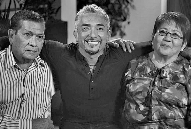 Иллюстрация к книге — «Вожак стаи». Полное руководство по дрессировке и воспитанию собак [i_077.jpg]