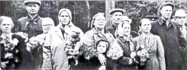 Иллюстрация к книге — Доносчик 001, или Вознесение Павлика Морозова [_066.jpg]