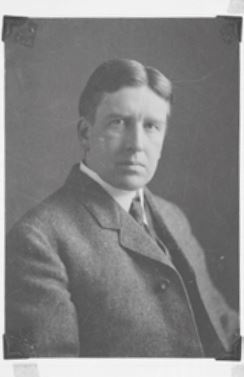 Иллюстрация к книге — Призрачный омут [i_001.jpg]