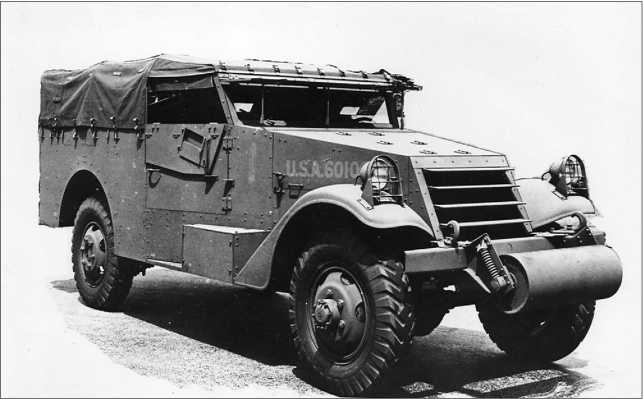 Иллюстрация к книге — Русские бронетранспортеры [i_009.jpg]