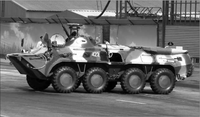 Иллюстрация к книге — Русские бронетранспортеры [i_108.jpg]