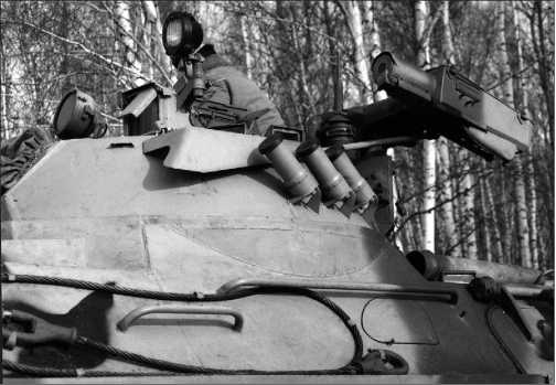 Иллюстрация к книге — Русские бронетранспортеры [i_114.jpg]