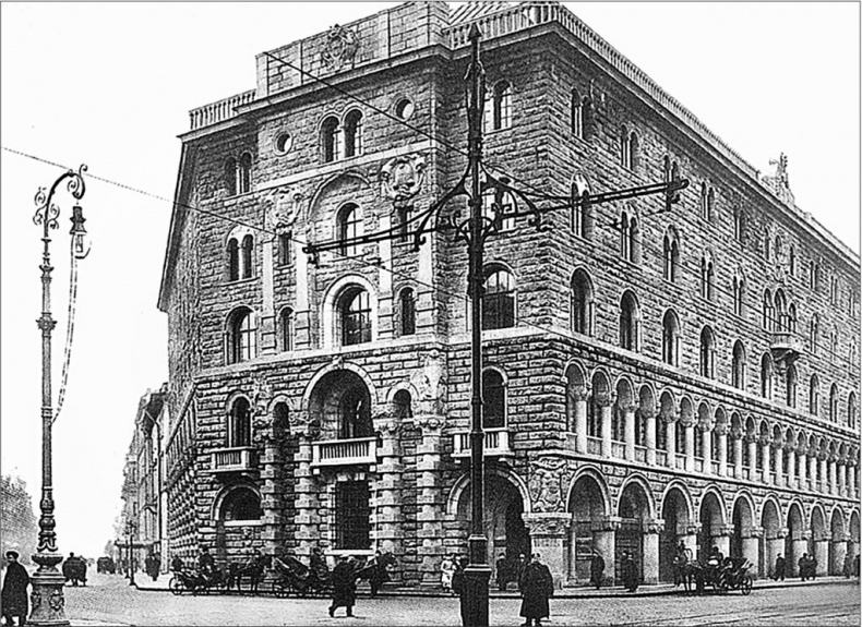 Иллюстрация к книге — Петербургские доходные дома. Очерки из истории быта [i_015.jpg]