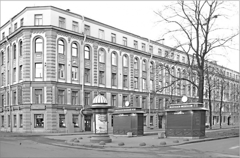 Иллюстрация к книге — Петербургские доходные дома. Очерки из истории быта [i_032.jpg]