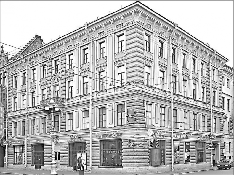 Иллюстрация к книге — Петербургские доходные дома. Очерки из истории быта [i_041.jpg]