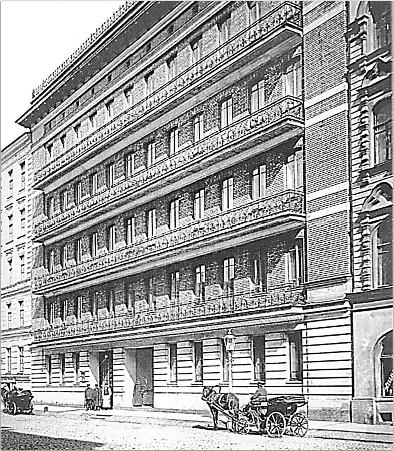 Иллюстрация к книге — Петербургские доходные дома. Очерки из истории быта [i_065.jpg]