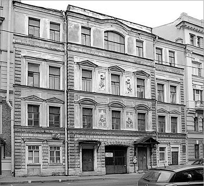 Иллюстрация к книге — Петербургские доходные дома. Очерки из истории быта [i_214.jpg]