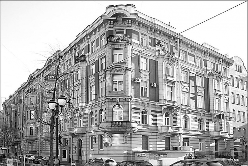 Иллюстрация к книге — Петербургские доходные дома. Очерки из истории быта [i_226.jpg]