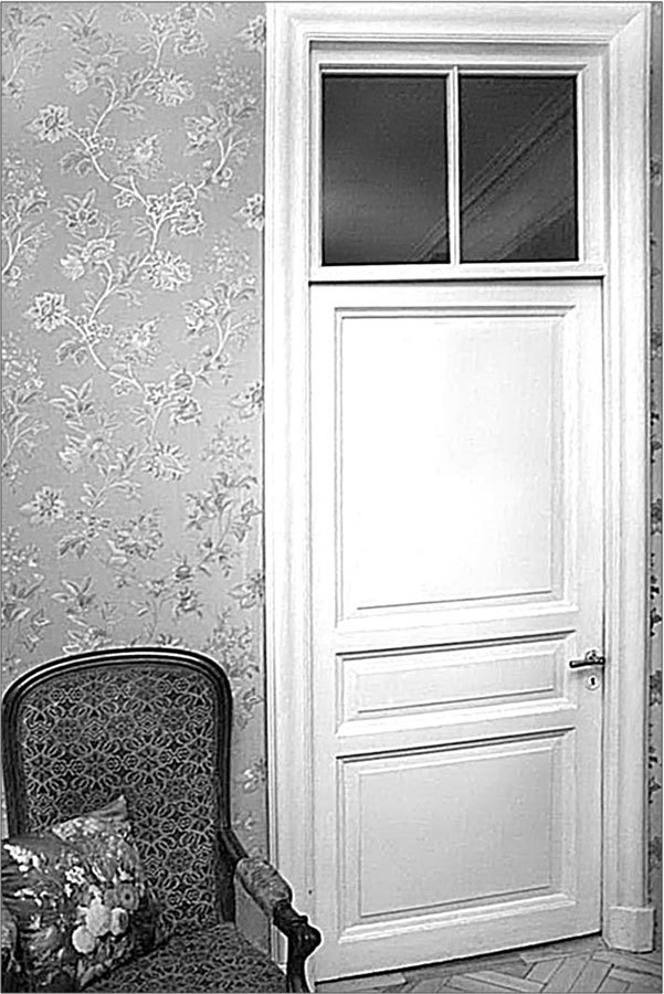 Иллюстрация к книге — Петербургские доходные дома. Очерки из истории быта [i_248.jpg]