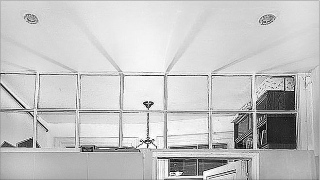 Иллюстрация к книге — Петербургские доходные дома. Очерки из истории быта [i_249.jpg]