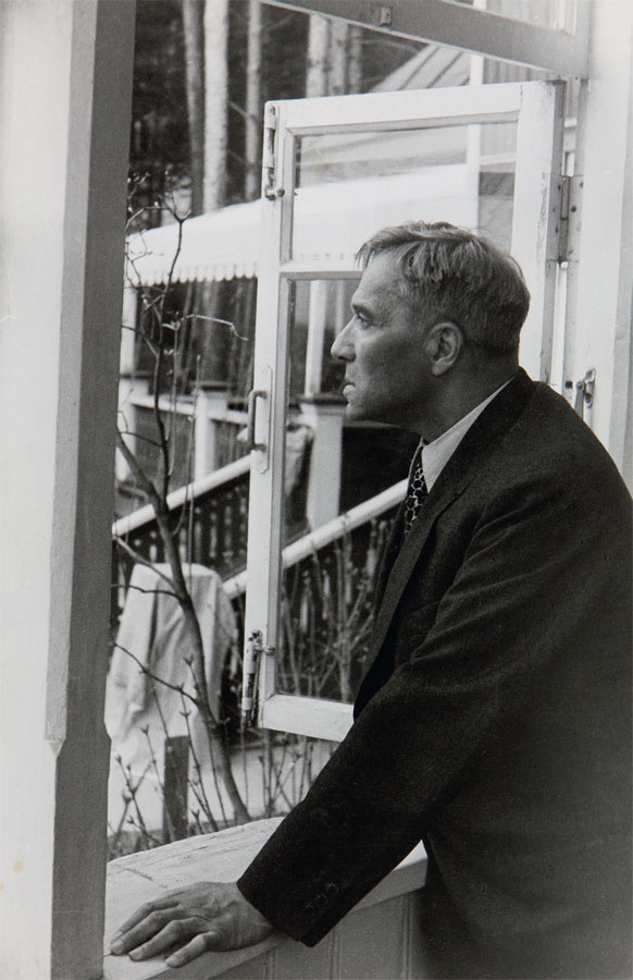 Иллюстрация к книге — Лара. Нерассказанная история любви, вдохновившая на создание «Доктора Живаго» [_25.jpg]