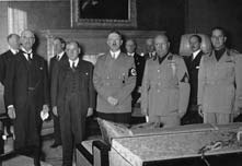 Иллюстрация к книге — Последняя мировая война. США начинают и проигрывают [i_007.jpg]