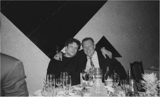 Иллюстрация к книге — Исповедь русского гангстера. Хроники времен организованного бандитизма. Книга вторая [i_019.jpg]