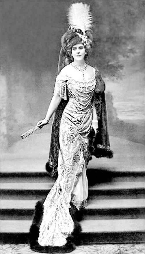 Иллюстрация к книге — Великие княгини и князья семьи Романовых [_page_361_image_0001_tn.jpg]