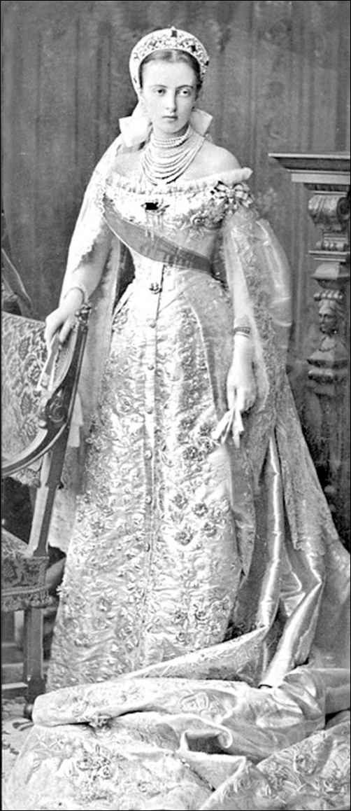 Иллюстрация к книге — Великие княгини и князья семьи Романовых [i_072.jpg]