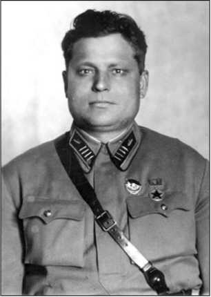 Иллюстрация к книге — Яхромский мост: Крах «Тайфуна» [i_061.jpg]