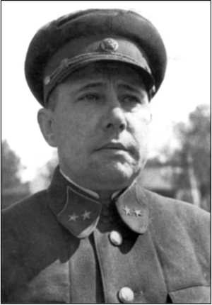 Иллюстрация к книге — Яхромский мост: Крах «Тайфуна» [i_080.jpg]