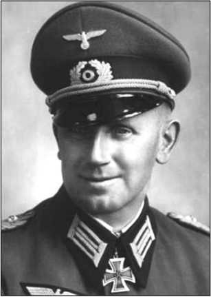 Иллюстрация к книге — Яхромский мост: Крах «Тайфуна» [i_149.jpg]