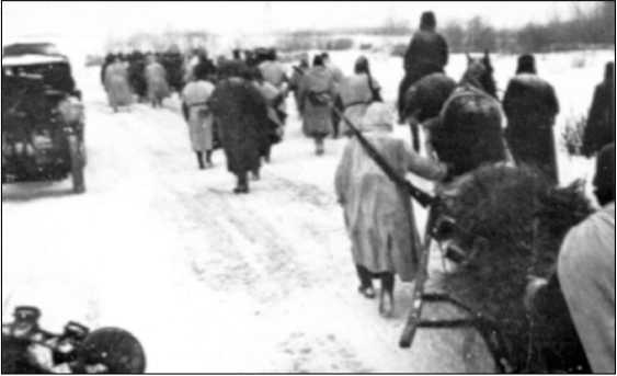 Иллюстрация к книге — Яхромский мост: Крах «Тайфуна» [i_159.jpg]