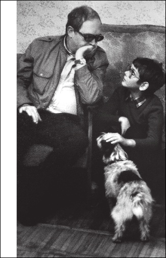 Иллюстрация к книге — На берегах утопий [i_031.jpg]