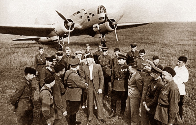 Иллюстрация к книге — Цель жизни. Записки авиаконструктора [i_087.jpg]