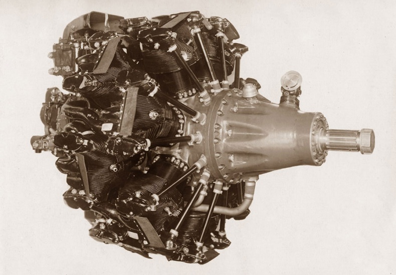 Иллюстрация к книге — Цель жизни. Записки авиаконструктора [i_195.jpg]