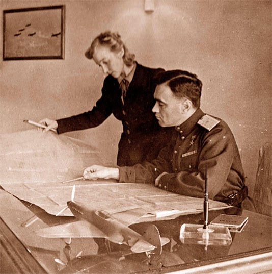 Иллюстрация к книге — Цель жизни. Записки авиаконструктора [i_210.jpg]