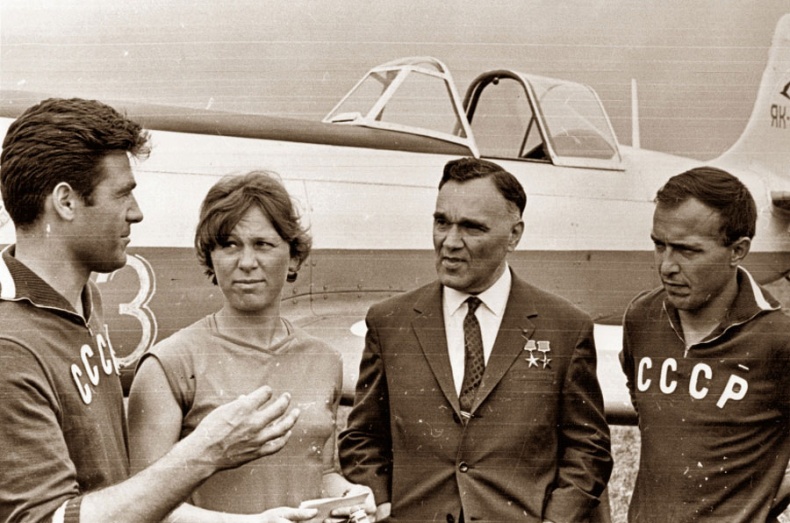 Иллюстрация к книге — Цель жизни. Записки авиаконструктора [i_318.jpg]