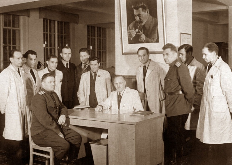 Иллюстрация к книге — Цель жизни. Записки авиаконструктора [i_322.jpg]