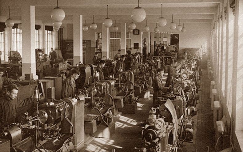 Иллюстрация к книге — Цель жизни. Записки авиаконструктора [i_323.jpg]