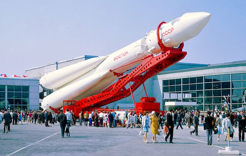 Иллюстрация к книге — Цель жизни. Записки авиаконструктора [i_352.jpg]