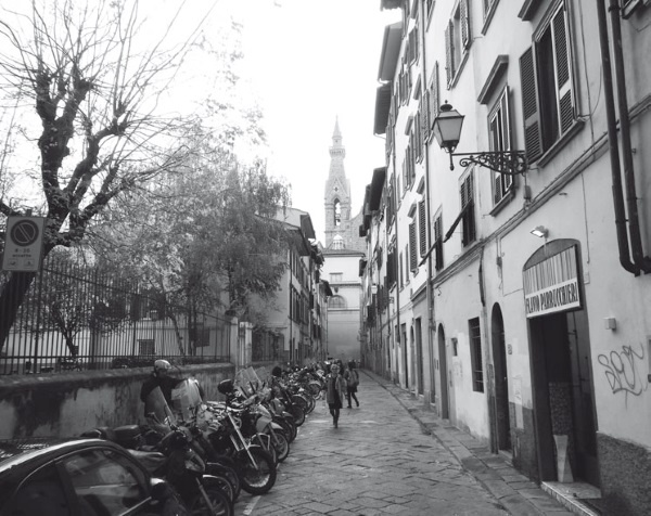 Иллюстрация к книге — Дом на хвосте паровоза. Путеводитель по Европе в сказках Андерсена [i_030.jpg]