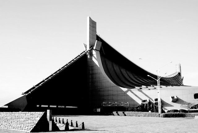 Иллюстрация к книге — Современная архитектура Японии. Традиции восприятия пространства [i_012.jpg]