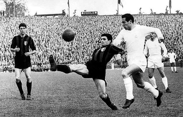 Иллюстрация к книге — История Лиги Чемпионов [i_003.jpg]