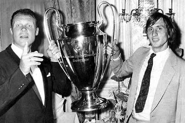 Иллюстрация к книге — История Лиги Чемпионов [i_021.jpg]