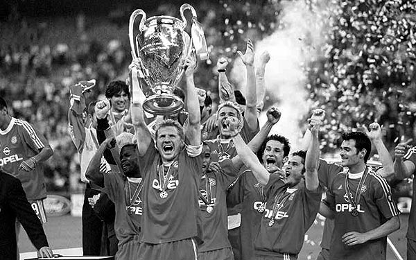 Иллюстрация к книге — История Лиги Чемпионов [i_093.jpg]