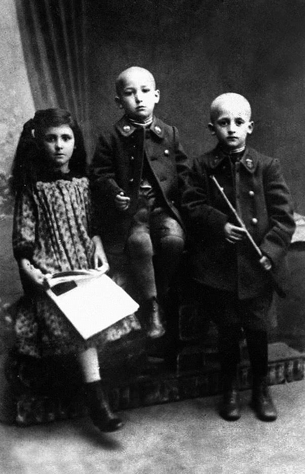 Иллюстрация к книге — Собибор / Послесловие [i_013.jpg]