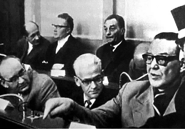 Иллюстрация к книге — Собибор / Послесловие [i_098.jpg]