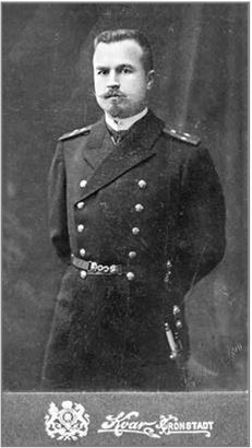 Иллюстрация к книге — Под Андреевским и Красным флагом. Русский флот в Первой мировой войне, Февральской и Октябрьской революциях. 1914–1918 гг. [i_019.jpg]