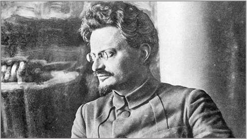 Иллюстрация к книге — Под Андреевским и Красным флагом. Русский флот в Первой мировой войне, Февральской и Октябрьской революциях. 1914–1918 гг. [i_022.jpg]