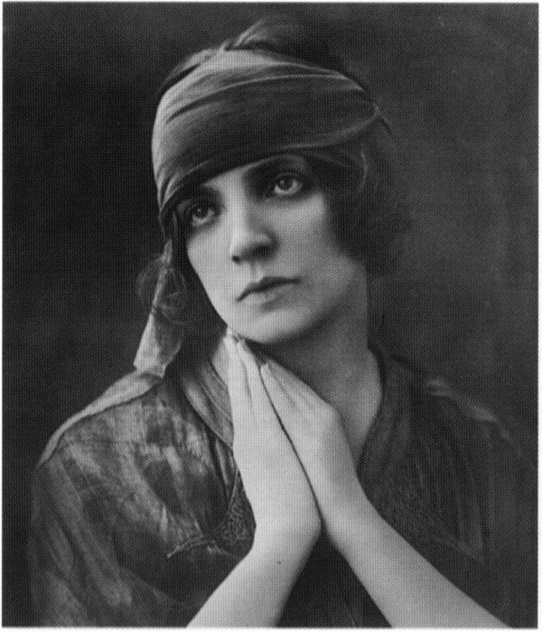 Иллюстрация к книге — Дебюсси [i_024.jpg]