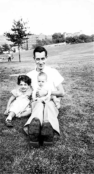 Иллюстрация к книге — KISS. Лицом к музыке: срывая маску [i_002.jpg]