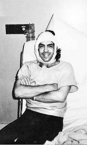 Иллюстрация к книге — KISS. Лицом к музыке: срывая маску [i_024.jpg]