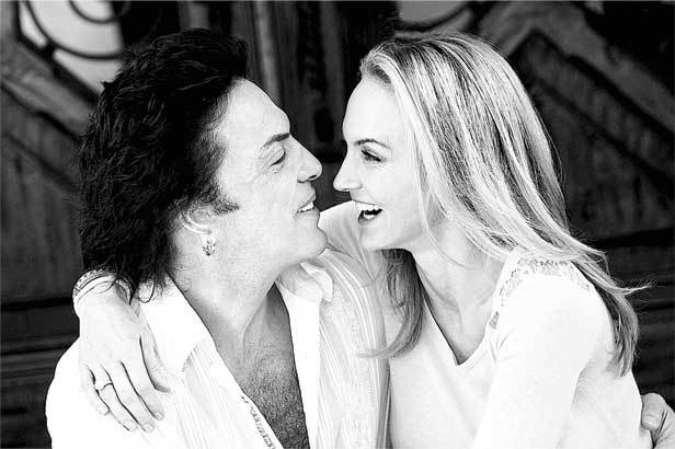 Иллюстрация к книге — KISS. Лицом к музыке: срывая маску [i_032.jpg]