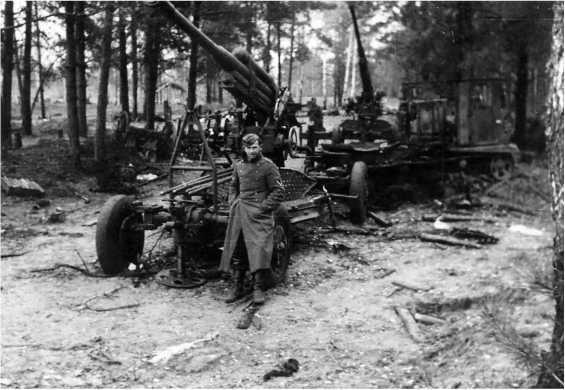 Иллюстрация к книге — Чудо под Москвой [i_053.jpg]