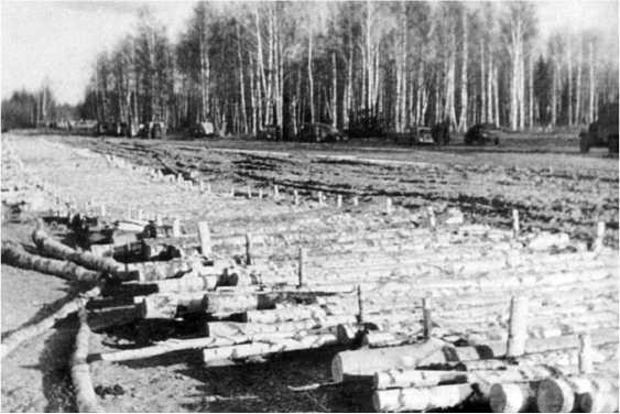 Иллюстрация к книге — Чудо под Москвой [i_076.jpg]